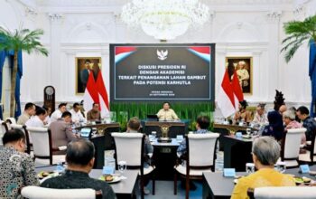 Atasi Karhutla Presiden Prabowo Duduk Bareng Pakar Bahas Strategi Jitu Jaga Lahan Gambut di Istana
