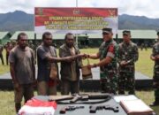Pilih Jalan Damai 4 Anggota OPM Puncak Jaya Serahkan Senjata dan Kembali ke NKRI