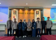 S1 Fisika UNAIR Sambangi SMAN 1 Klaten, Tegaskan Kesempatan Kuliah Terbuka bagi Siswa dari Berbagai Daerah