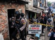 Operasi Narkoba Skala Besar: Kampung Ambon dan Boncos Dikepung Tim Gabungan, Sejumlah Orang Diamankan